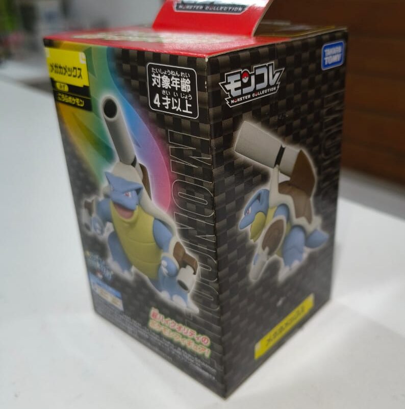 Figura Mega Blastoise Moncolle Super Size de Takara Tomy (2025) - Image 4