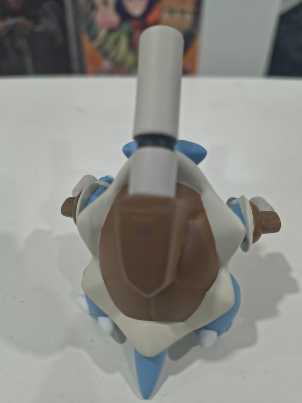 Figura Mega Blastoise Moncolle Super Size de Takara Tomy (2025) - Image 3