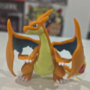 Figura Mega Charizard Y Moncolle Super Size de Takara Tomy (2025)